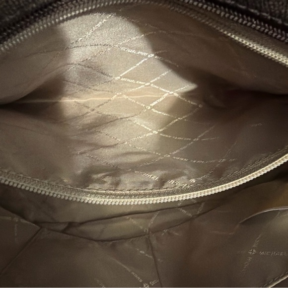 NWT Michael Kors Jet Set Medium Carryall Saffismo Brown Signature Tote Bag NWT - Picture 14 of 16